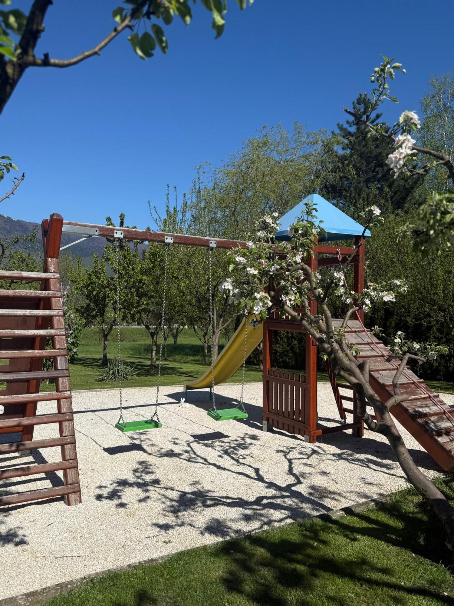 Plitvice Pension Perisic コレニツァ エクステリア 写真