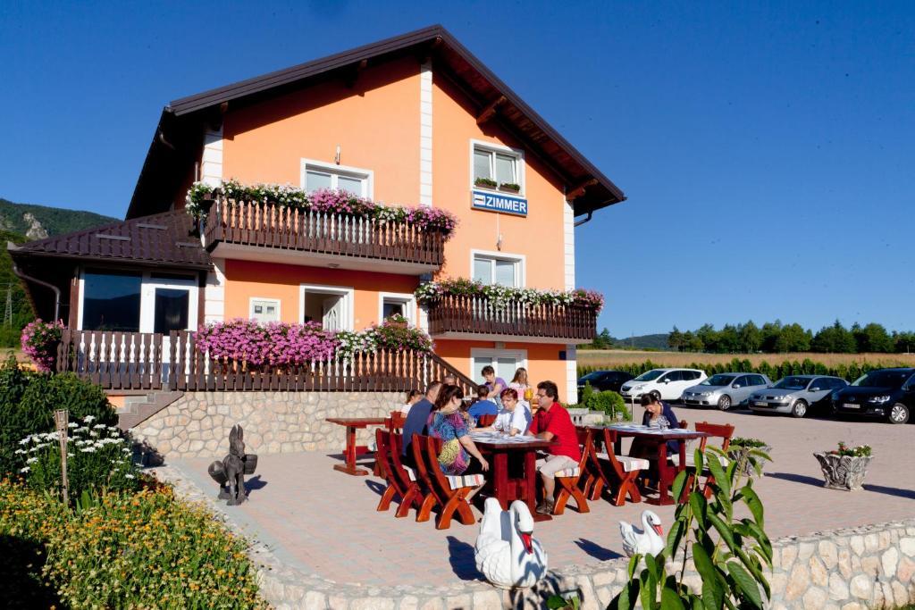 Plitvice Pension Perisic コレニツァ エクステリア 写真