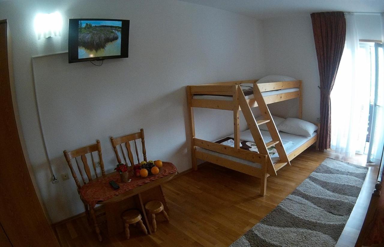 Plitvice Pension Perisic コレニツァ エクステリア 写真