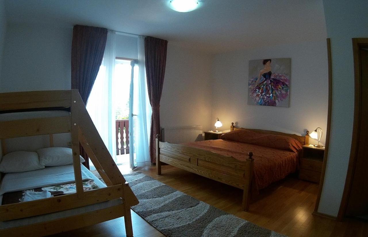 Plitvice Pension Perisic コレニツァ エクステリア 写真